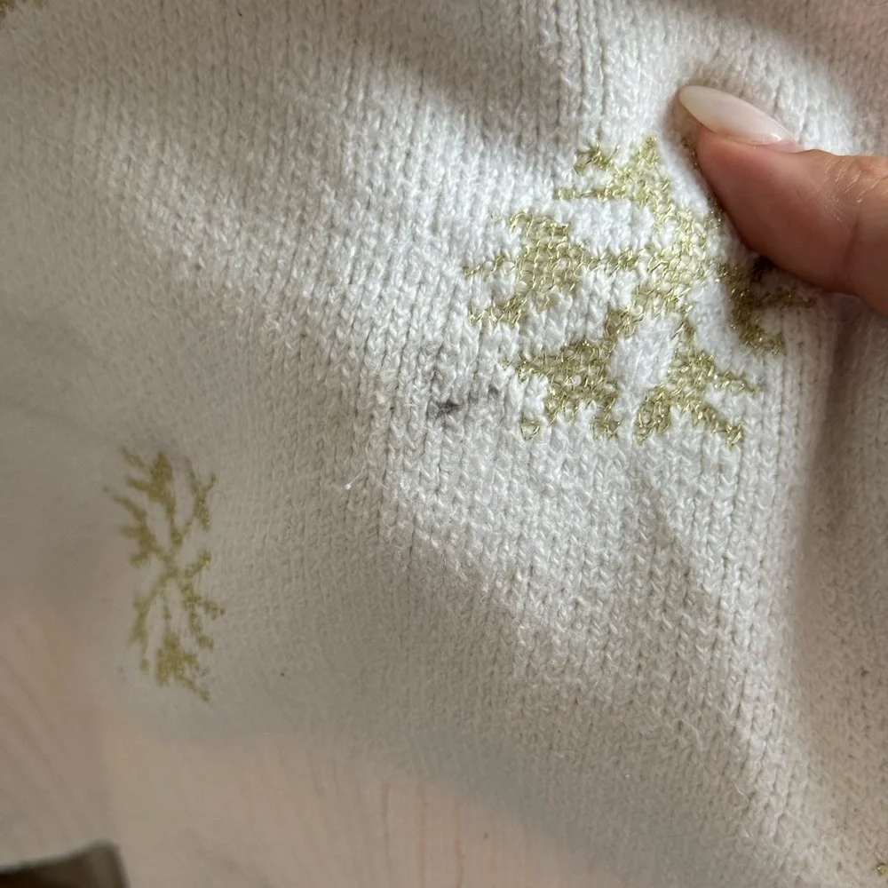 LOFT Cream Sweater with Gold Snowflake Design | M - Picture 3 of 6